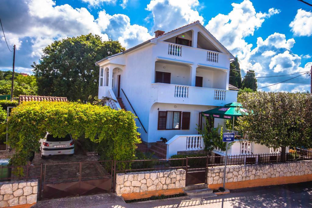 Apartman Joso Diklo Exterior photo